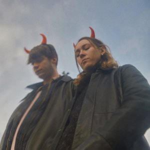Sorry(Asha Lorenz、Louis O’Bryen)