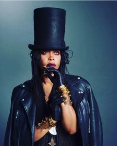 エリカ・バドゥ(Erykah Badu)