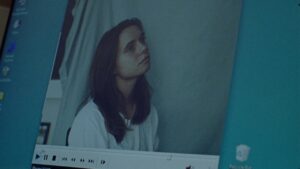 Julien Baker「Faith Healer」MVサムネイル画像