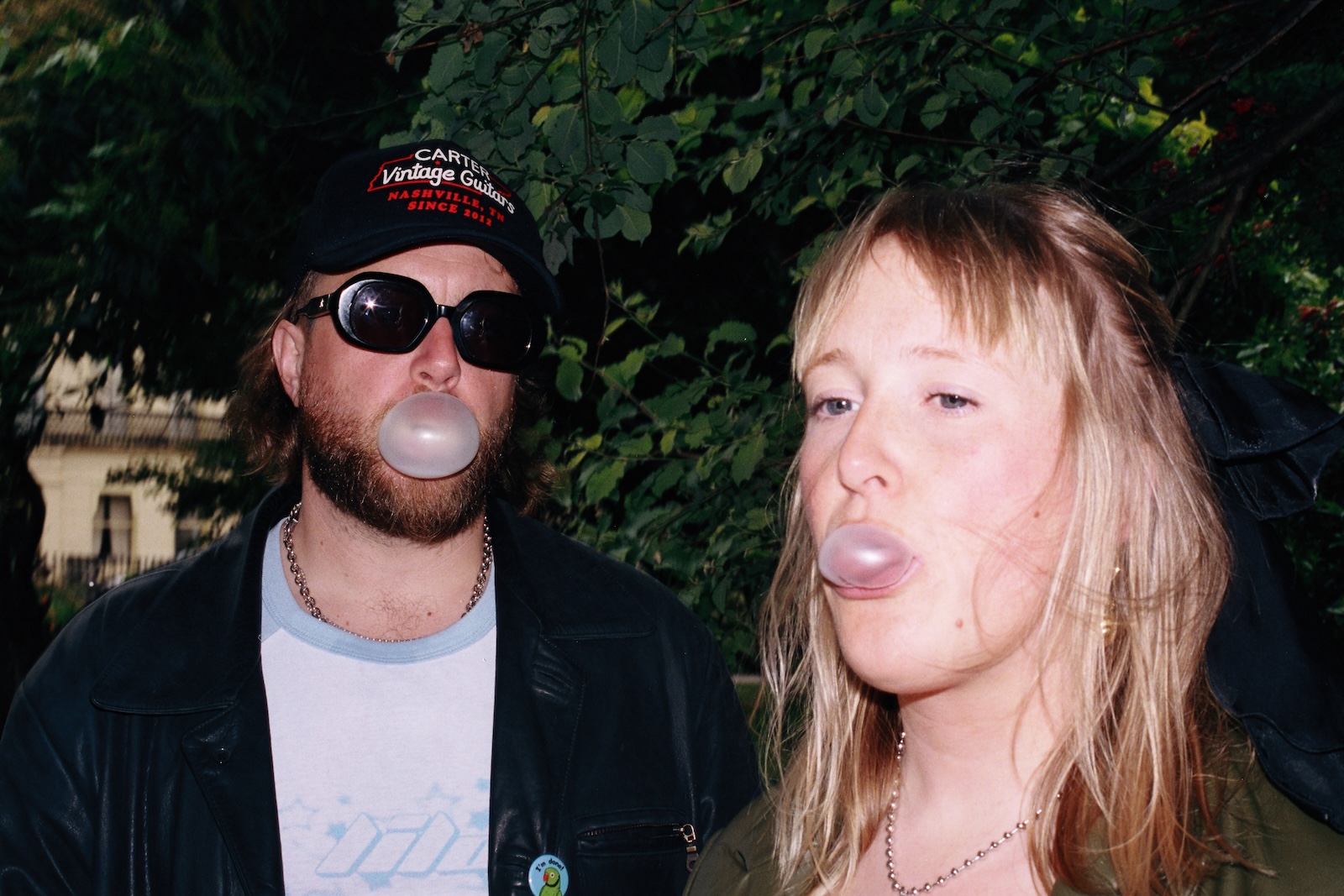 Penelope Isles-gum